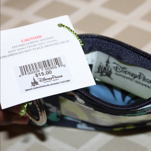 Disney Mickey’s Perfect Petals Coin ID Case NWT - Picture 3 of 3